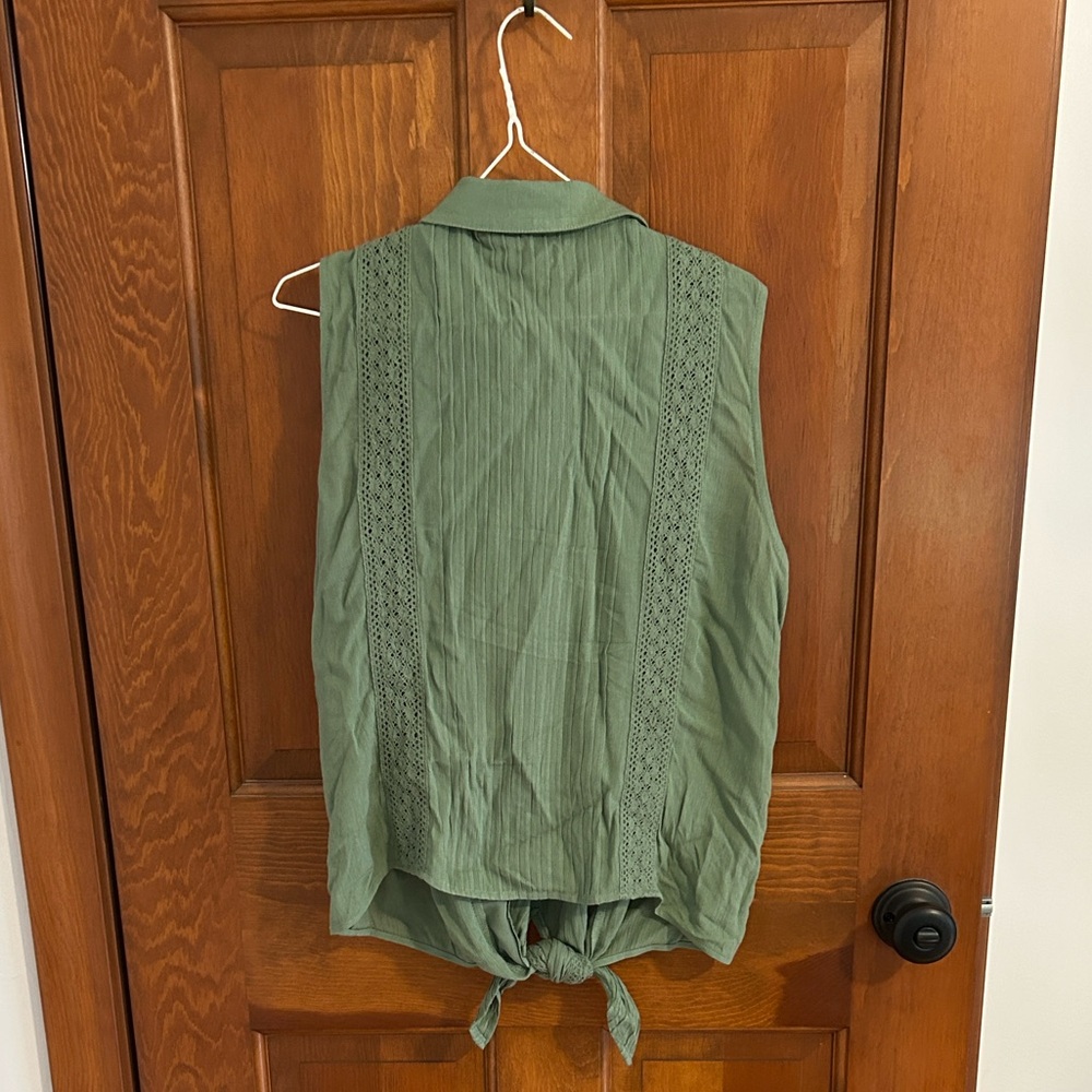 Daniel Rainn S Leah Tie Front Blouse Green - Picture 5 of 6